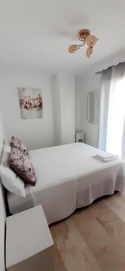 Centro Playa De Sabinillas Manilva Сан Луис де Сабинияс Екстериор снимка