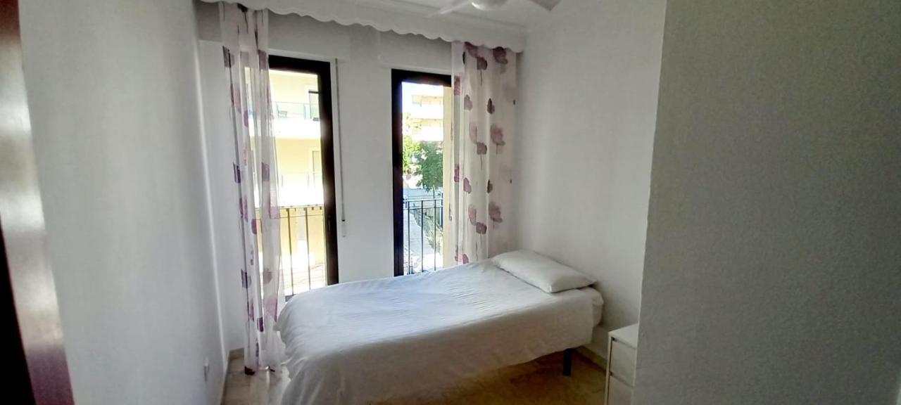 Centro Playa De Sabinillas Manilva Сан Луис де Сабинияс Екстериор снимка