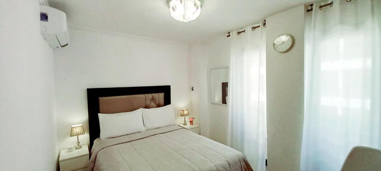 Centro Playa De Sabinillas Manilva Сан Луис де Сабинияс Екстериор снимка